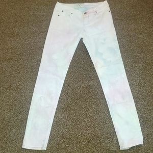 Wet seal, 7, White with purple, teal, pink and blue